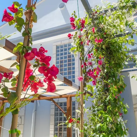 Sakiz Kizi Butik Otel Alacati Hotel Çeşme