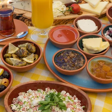 Sakiz Kizi Butik Otel Alacati Кешме