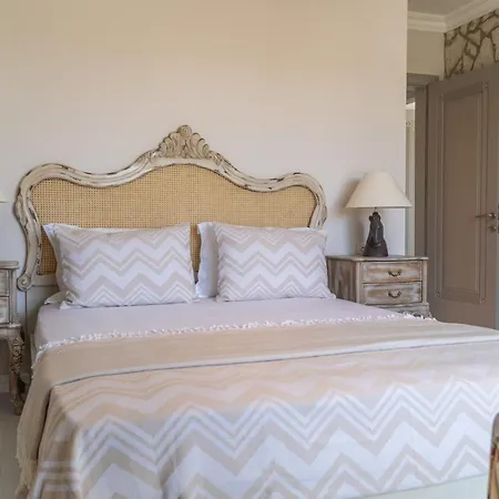 Отель Sakiz Kizi Butik Otel Alacati *